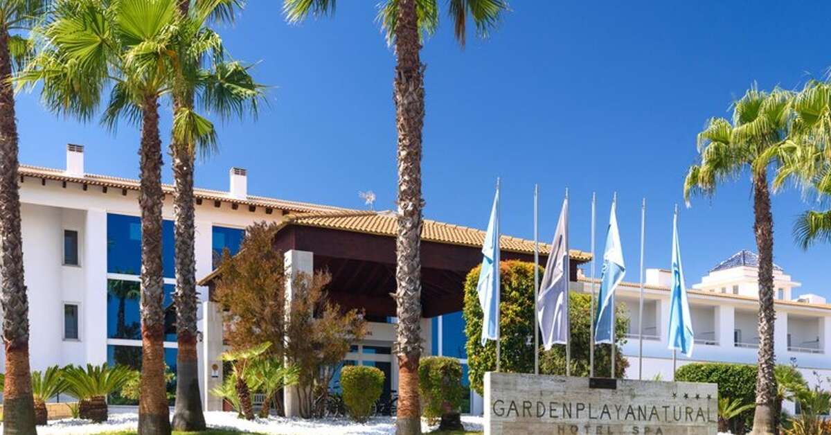 Een foto van de buitenkant van Garden Playanatural Hotel & Spa