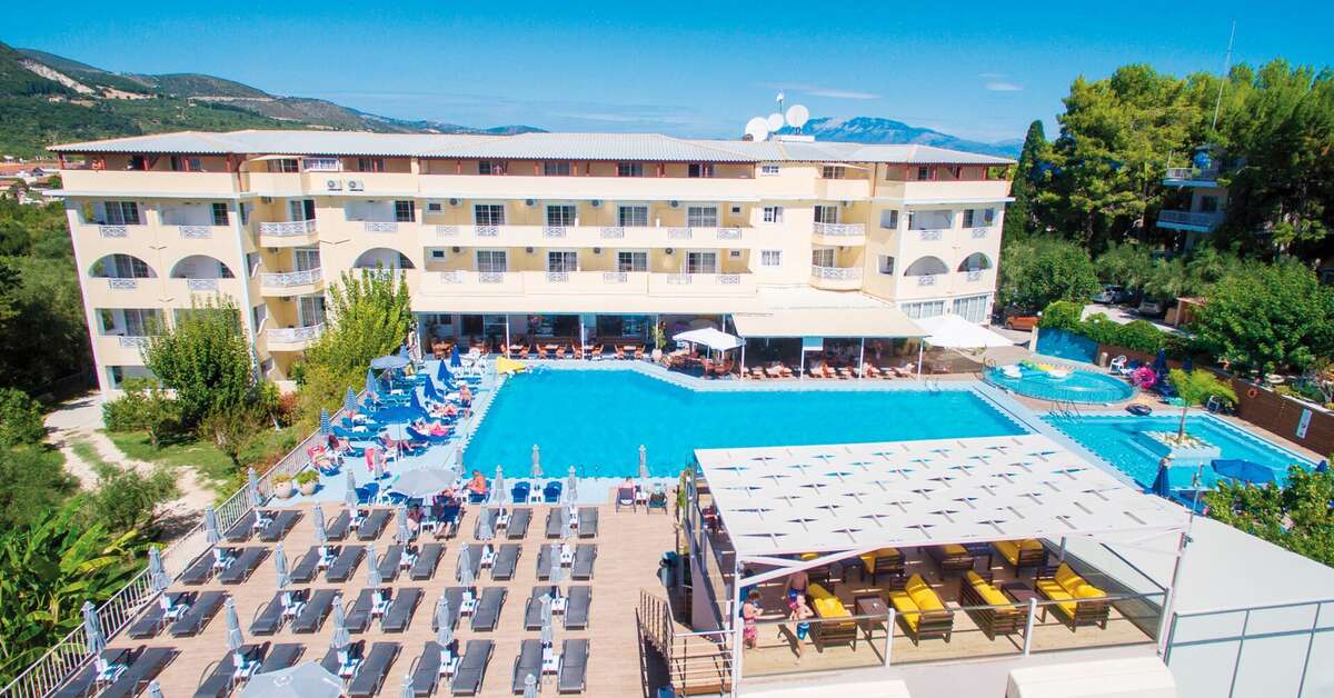 Een foto van Koukounaria Hotel & Suites