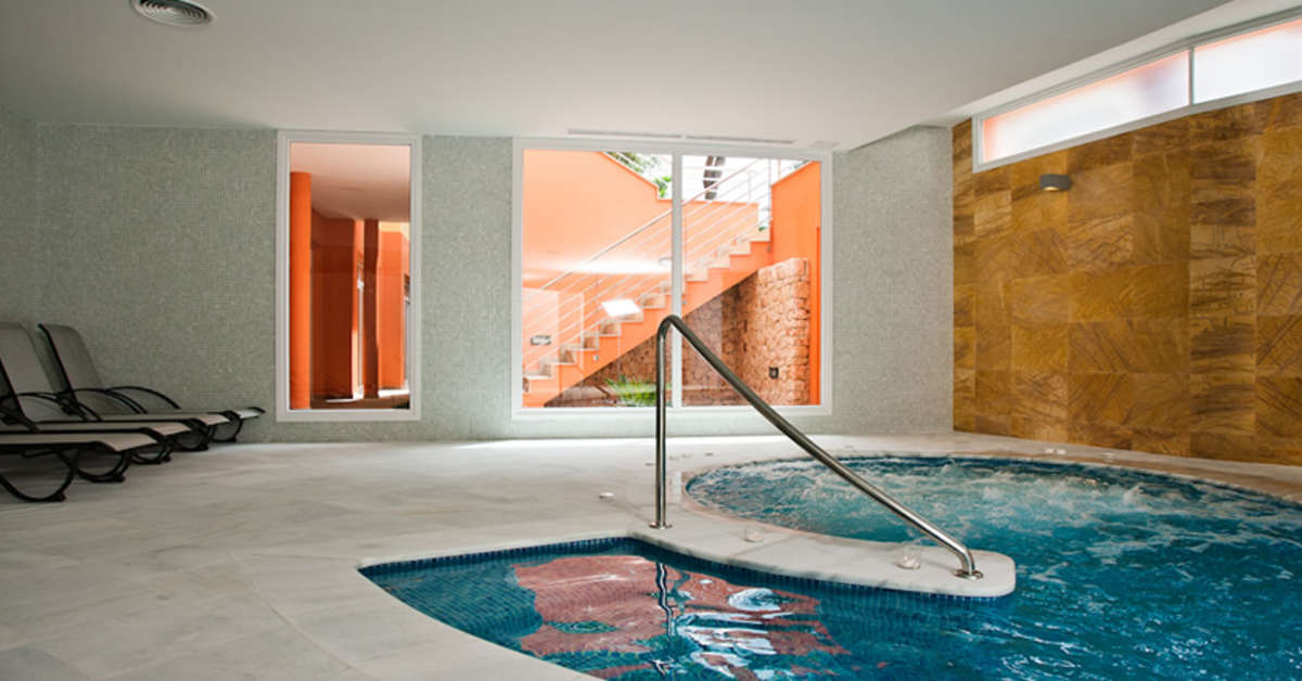 Een foto van het zwembad bij Hotel Spa Sagitario Playa