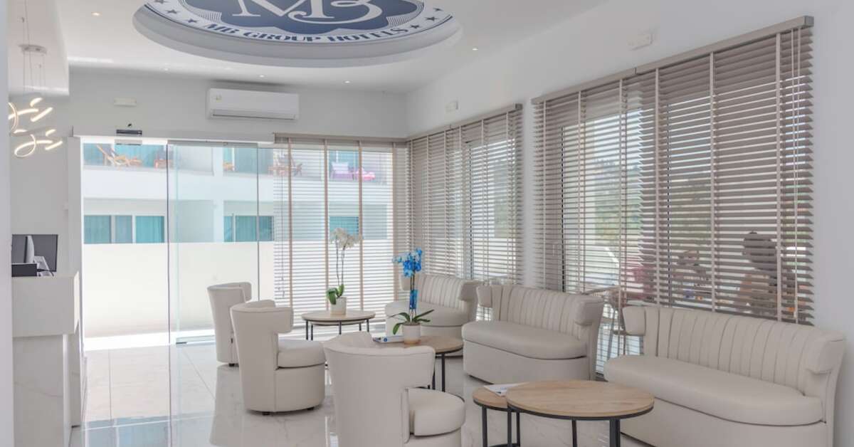 Ein Foto vom Innenbereich im Mirage Bleu Hotel