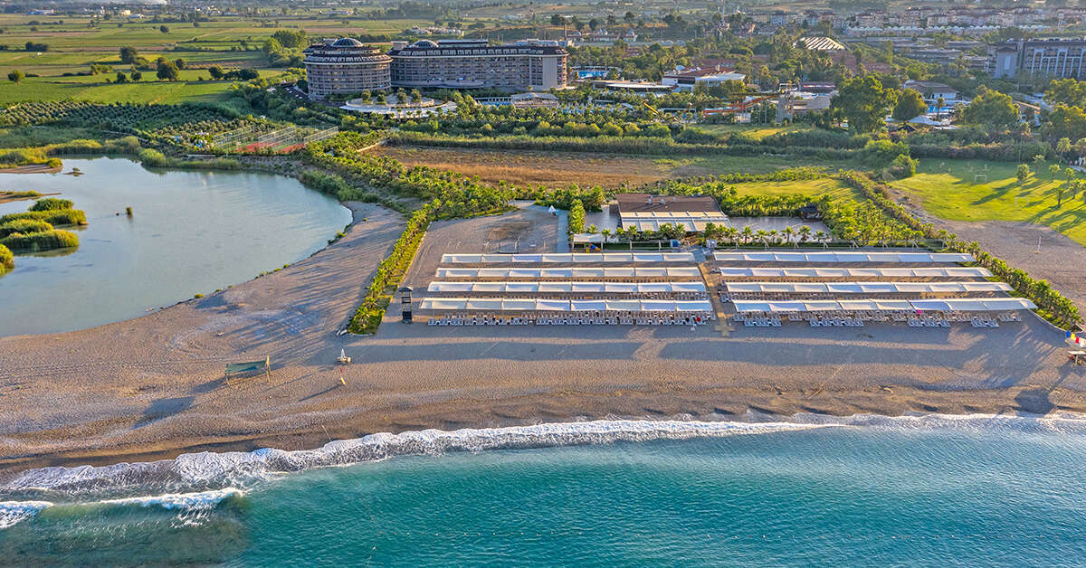 Een foto van het strand bij Sunmelia Beach Resort & Spa