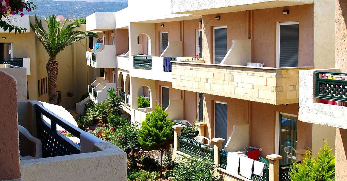 Een foto van de buitenkant van Odyssia Beach Hotel