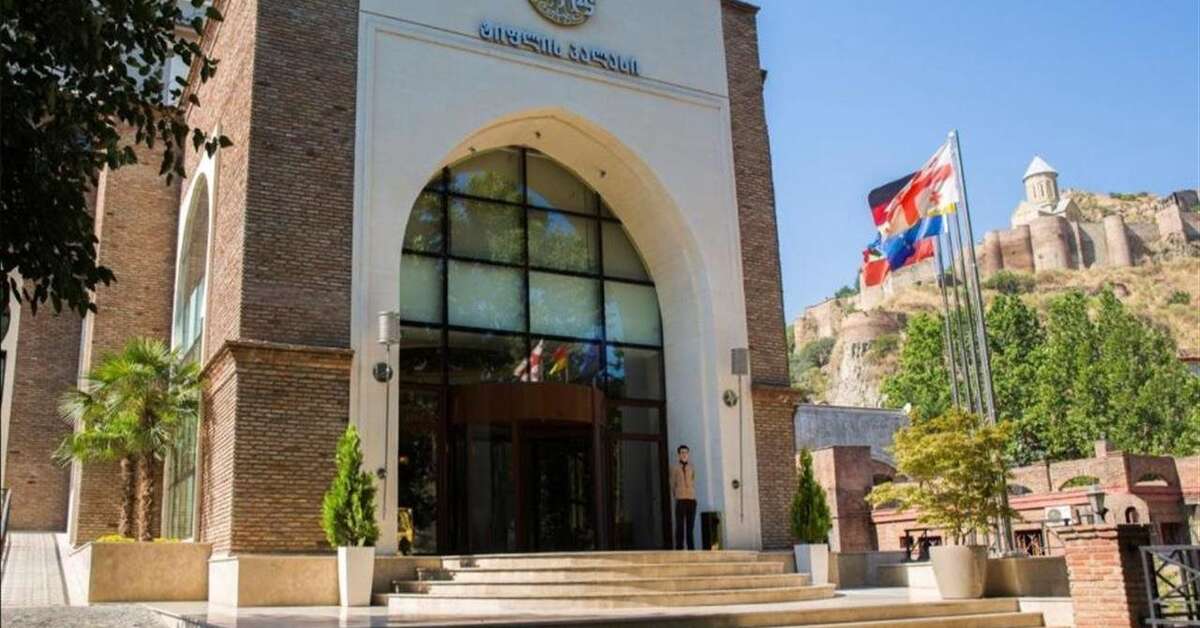 Een foto van Tiflis Palace