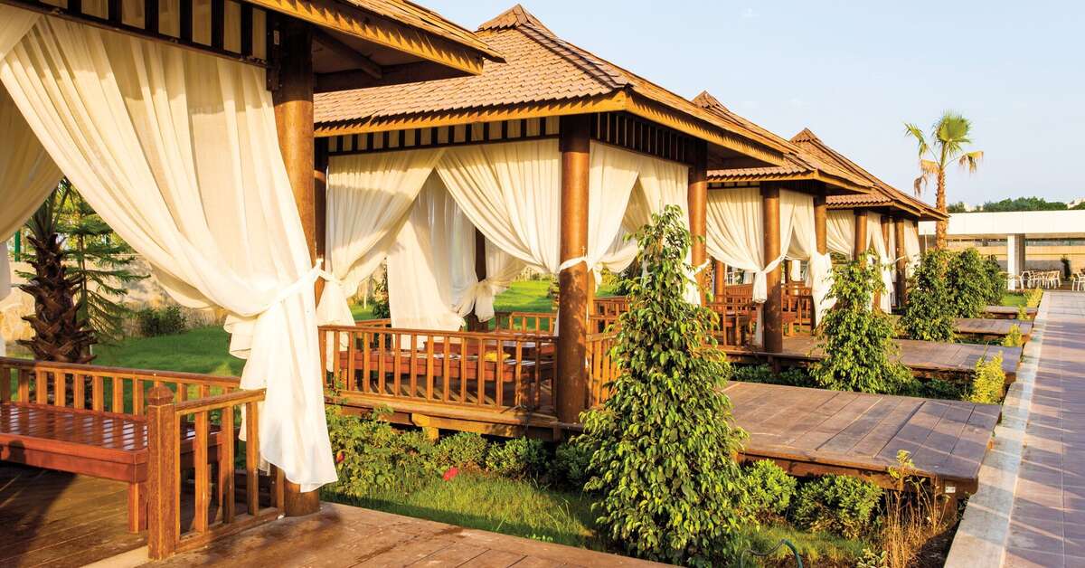 Een foto van het terras bij Hotel Eftalia Marin