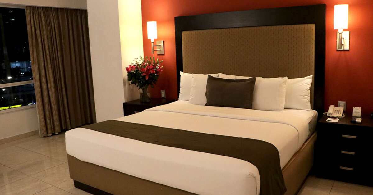 Ein Foto Hotel & Suites PF