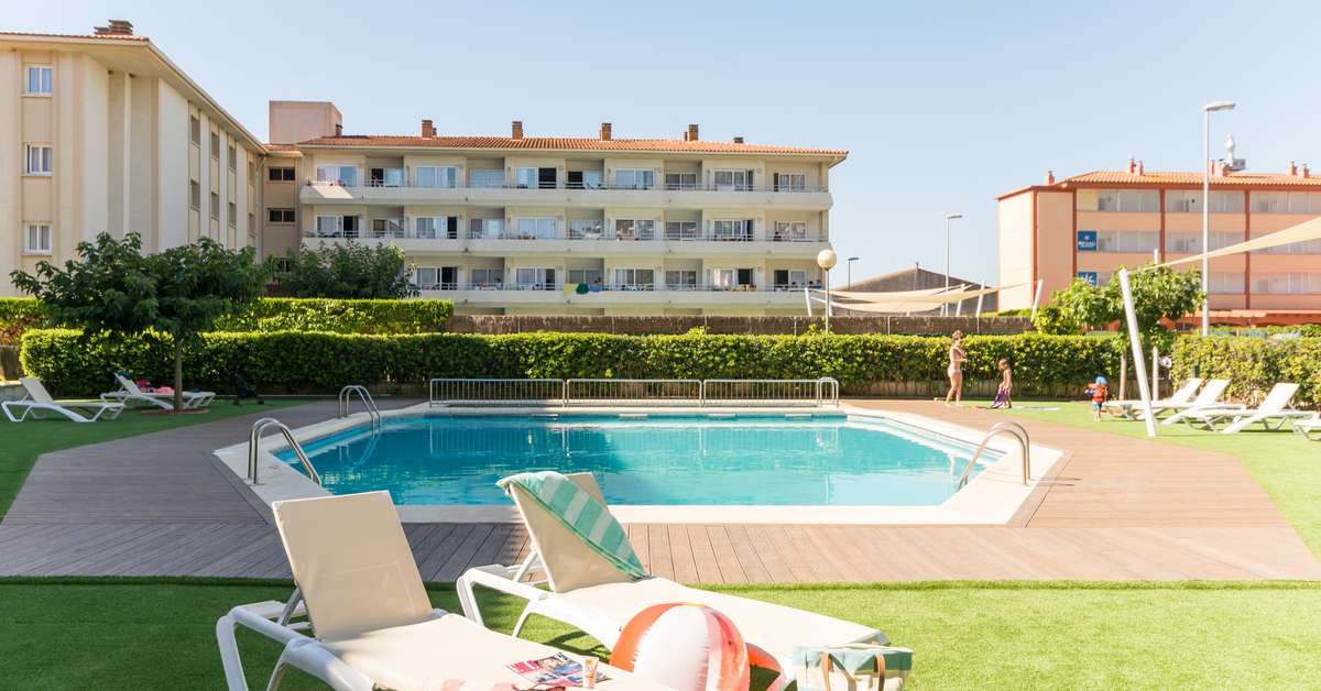 Een foto van het zwembad bij Pierre & Vacances Residence Estartit Playa