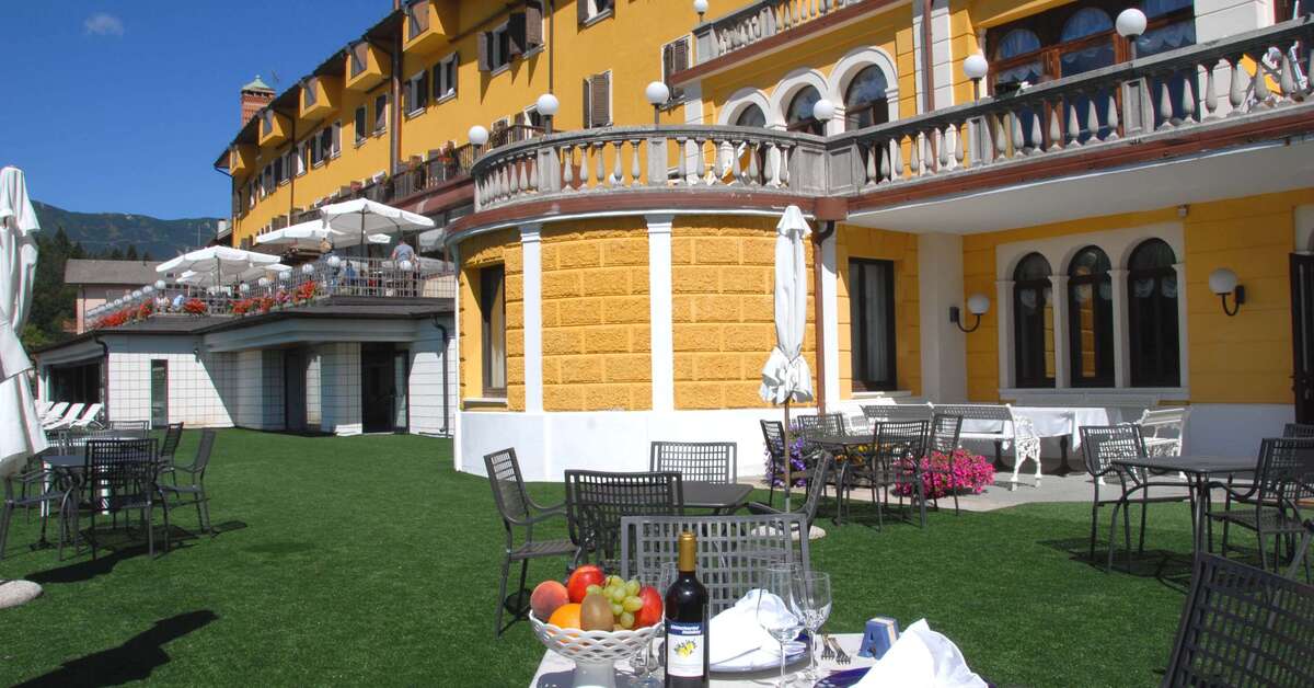 Ein Foto Grand Hotel Astoria