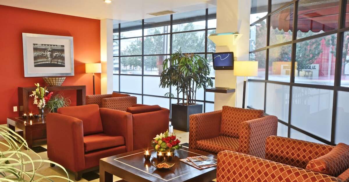 Ein Foto Hotel & Suites PF