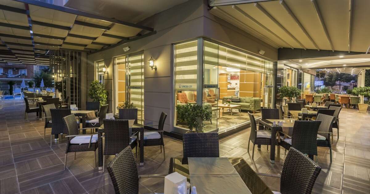 Een foto van de faciliteiten bij Lonicera City Hotel