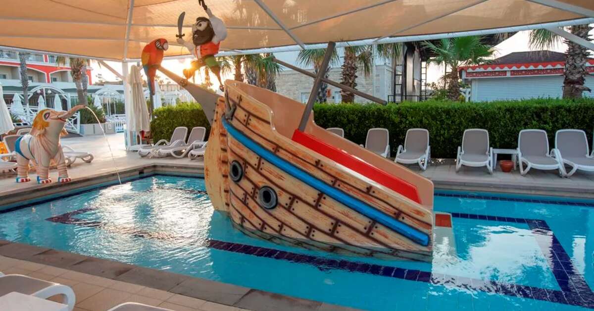 Een foto van het zwembad bij Orange County Resort Hotel Belek