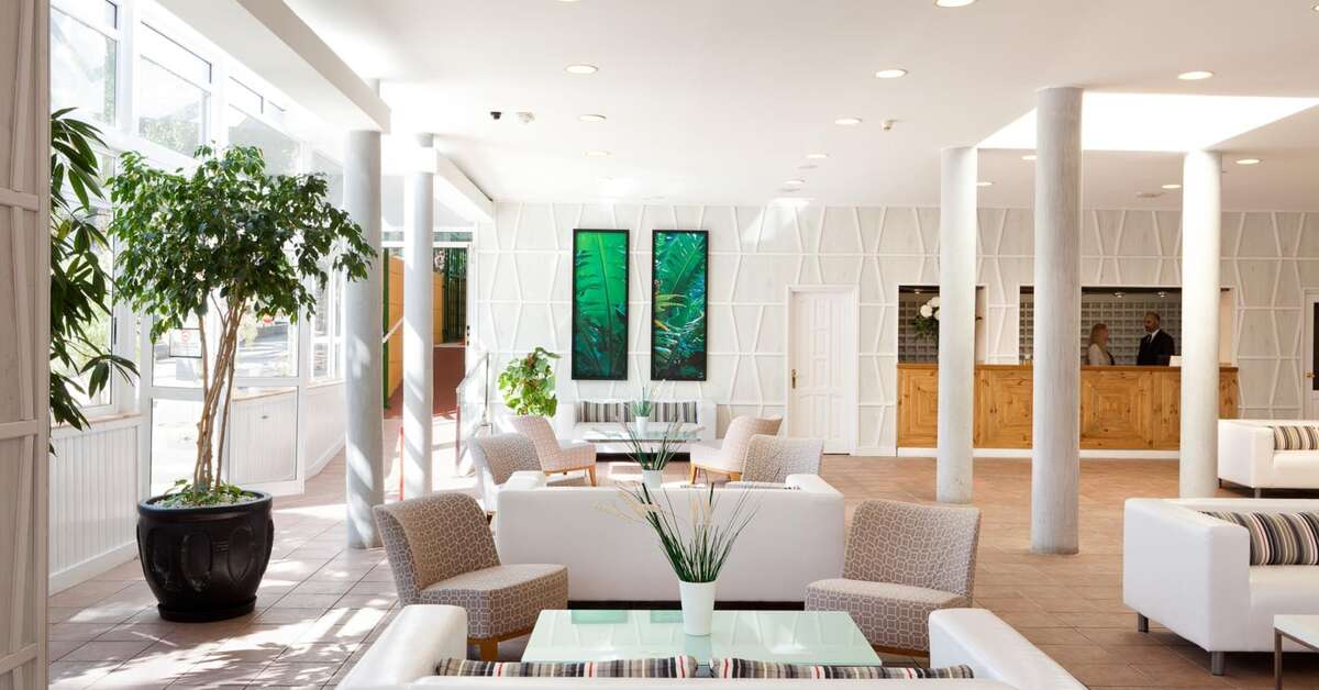 Een foto van het interieur van Checkin Bungalows Atlantida