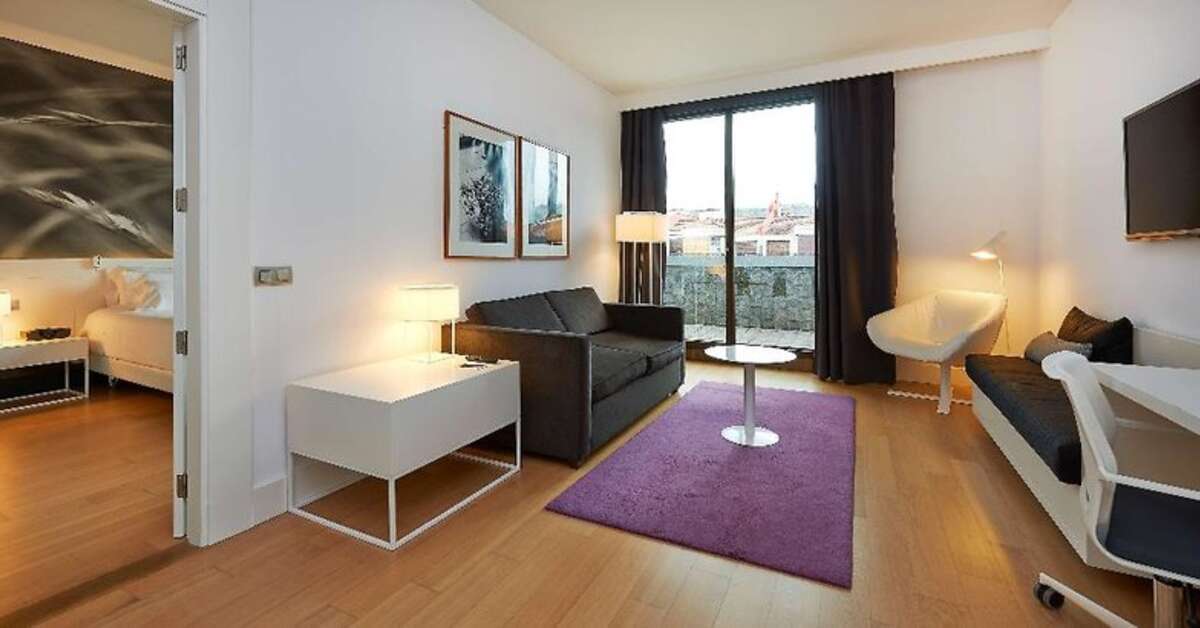 Een foto van NH Collection Villa de Bilbao