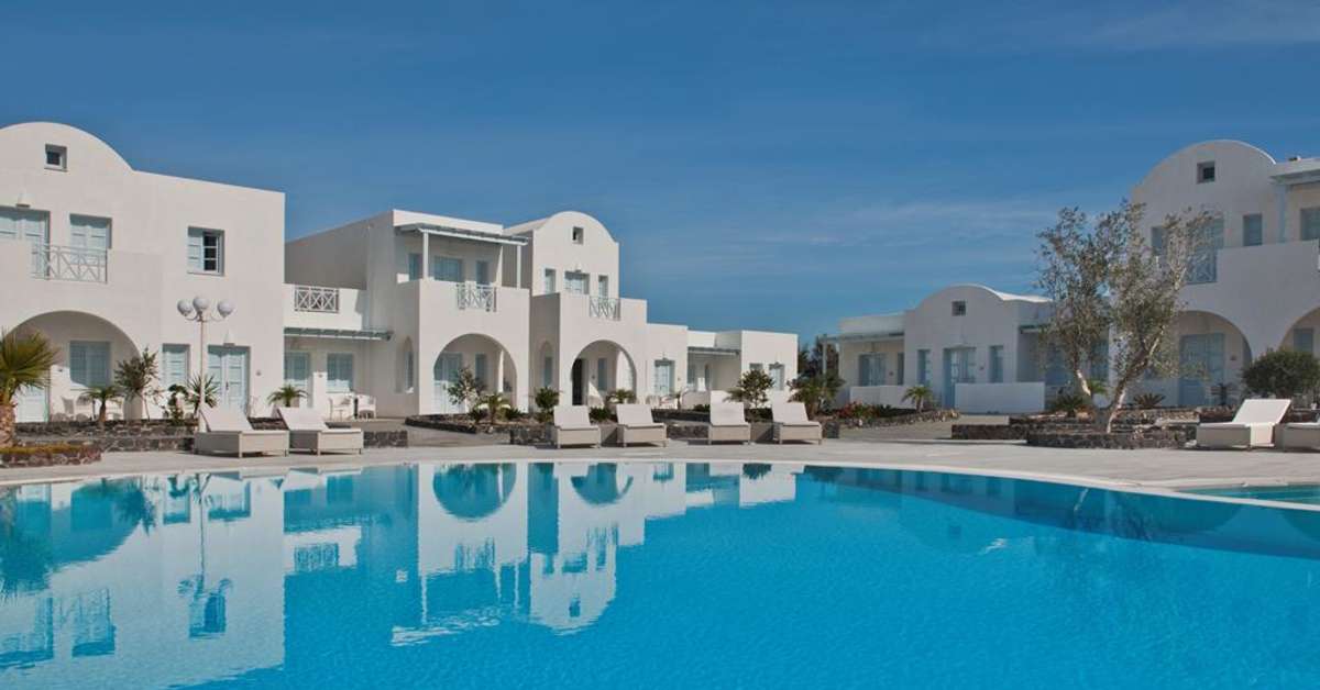 Een foto van het zwembad bij El Greco Resort & Spa