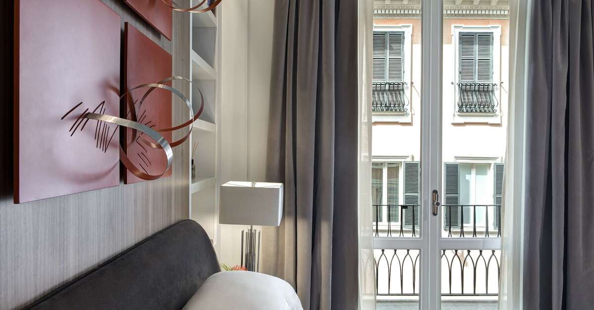 Een foto van The First Roma Dolce