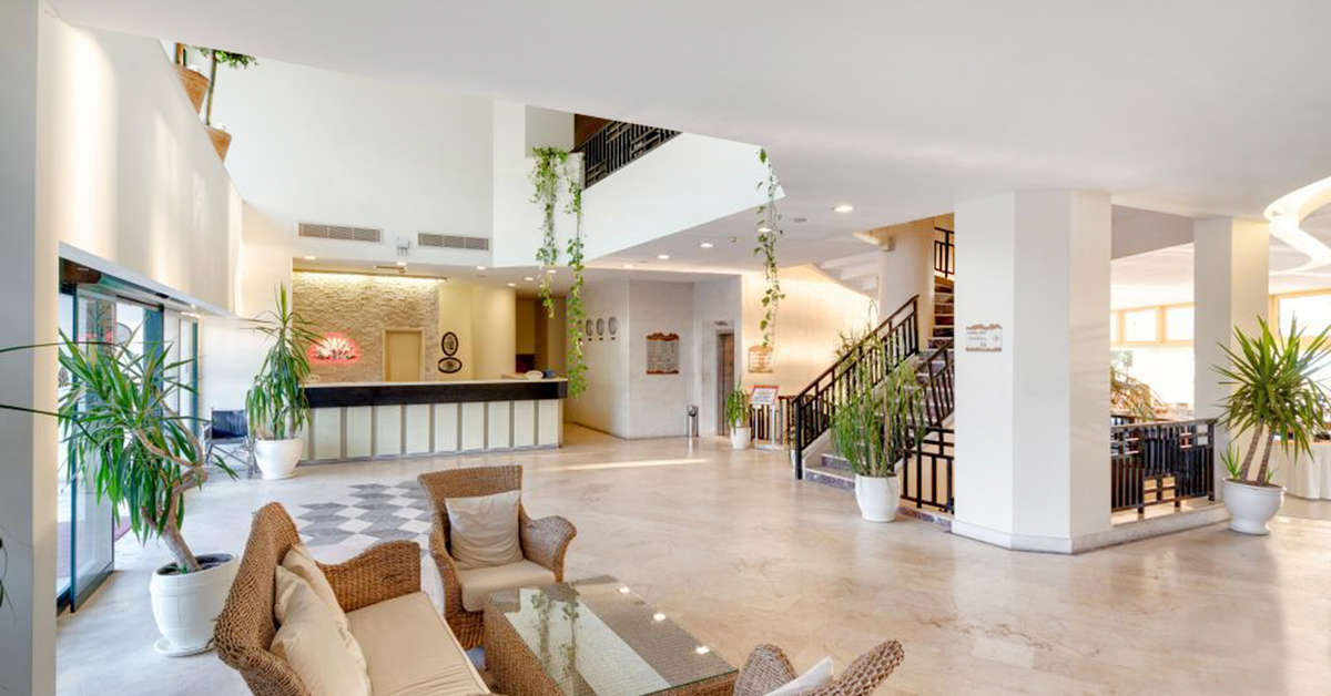 Een foto van het interieur van Hotel Golden Lotus