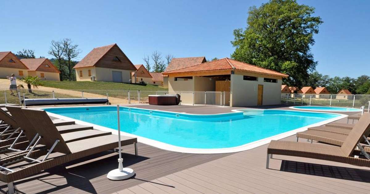 Een foto van het zwembad bij Residentie Le Lac Bleu