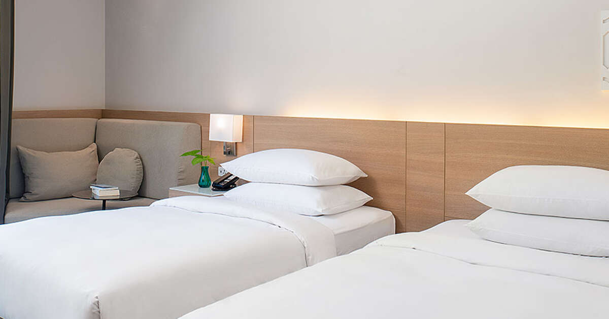 Een foto van The Andaman Beach Hotel Phuket