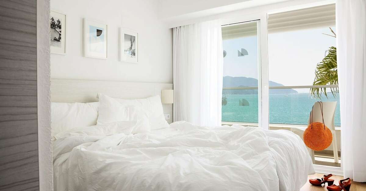 Ein Foto The Beachfront Hotel