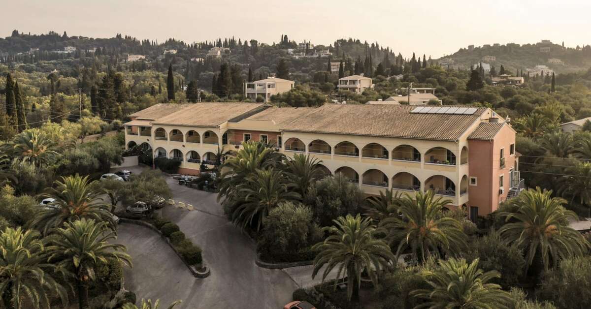 Een foto van de buitenkant van Art Hotel Debono