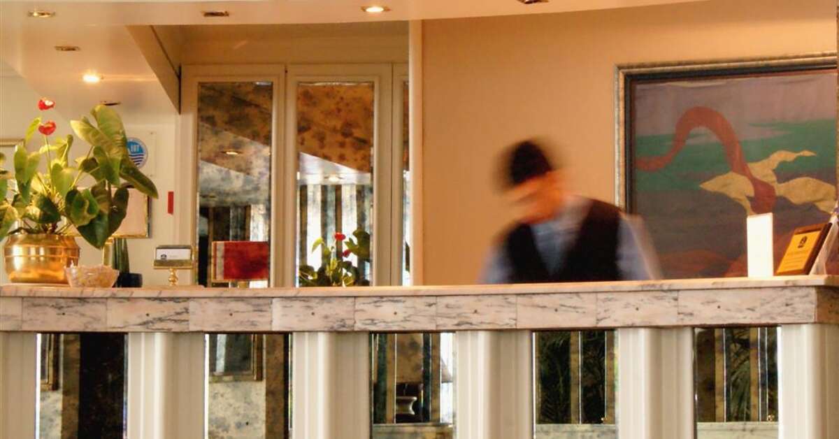 Een foto van het interieur van Ilisia Hotel