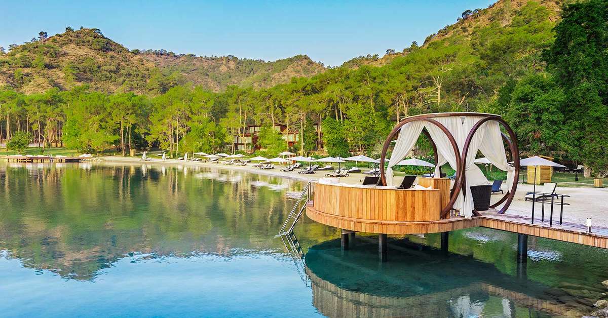 Een foto van het strand bij Rixos Premium Gocek