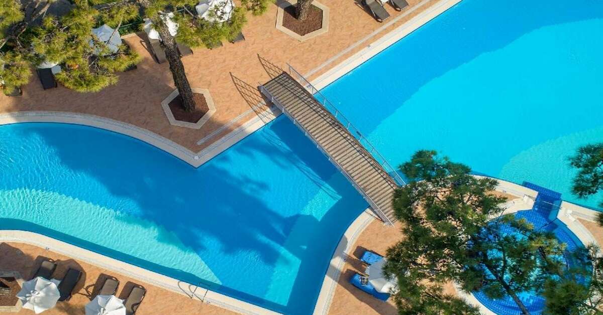 Een foto van het zwembad bij Rixos Premium Bodrum