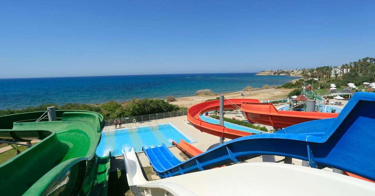 Een foto van het zwembad bij Kapetanios Aqua Resort