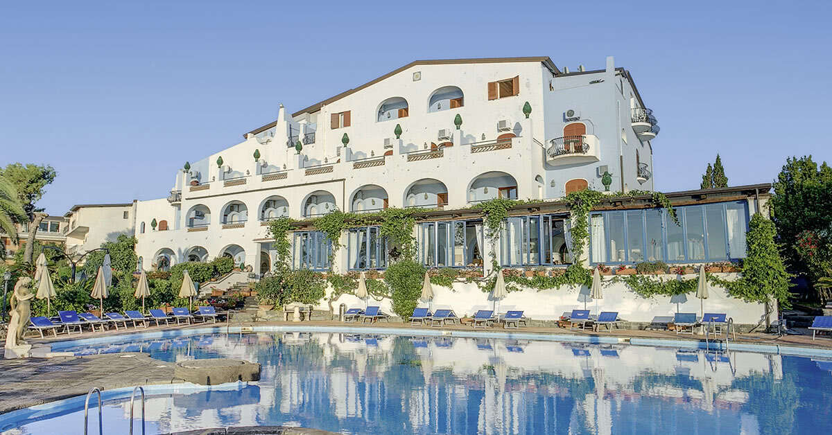 Een foto van een overzicht van Arathena Rocks Hotel