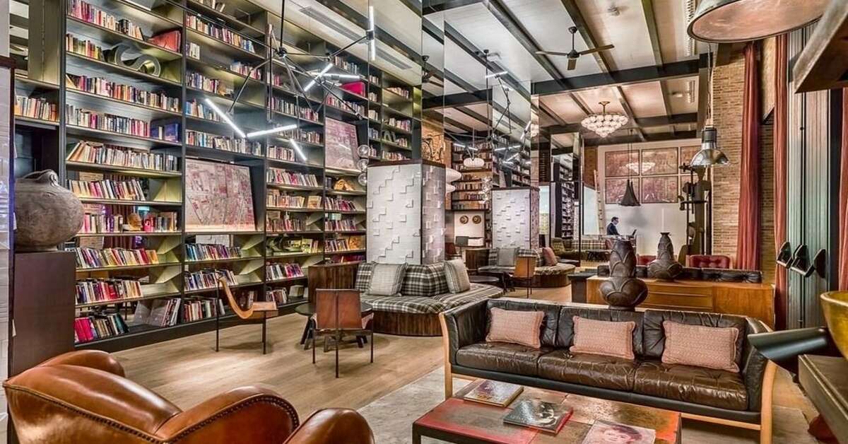 Een foto van het interieur van H10 Tribeca