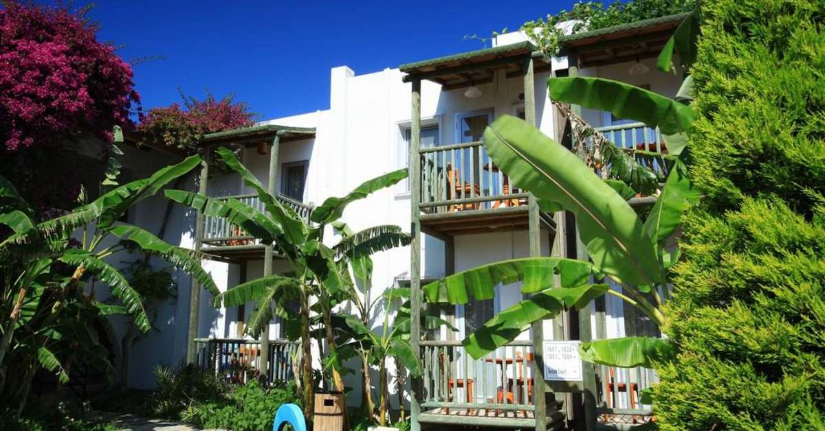 Een foto van de buitenkant van Parkim Ayaz Hotel