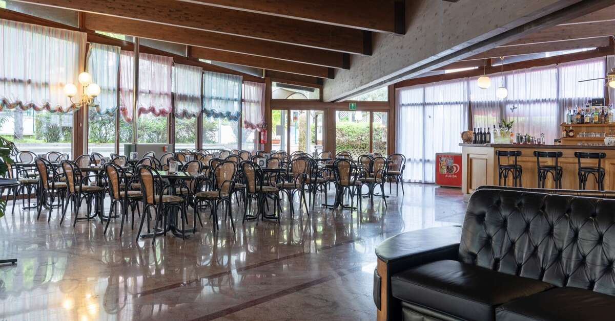 Ein Foto Hotel Palme Royal & Suite