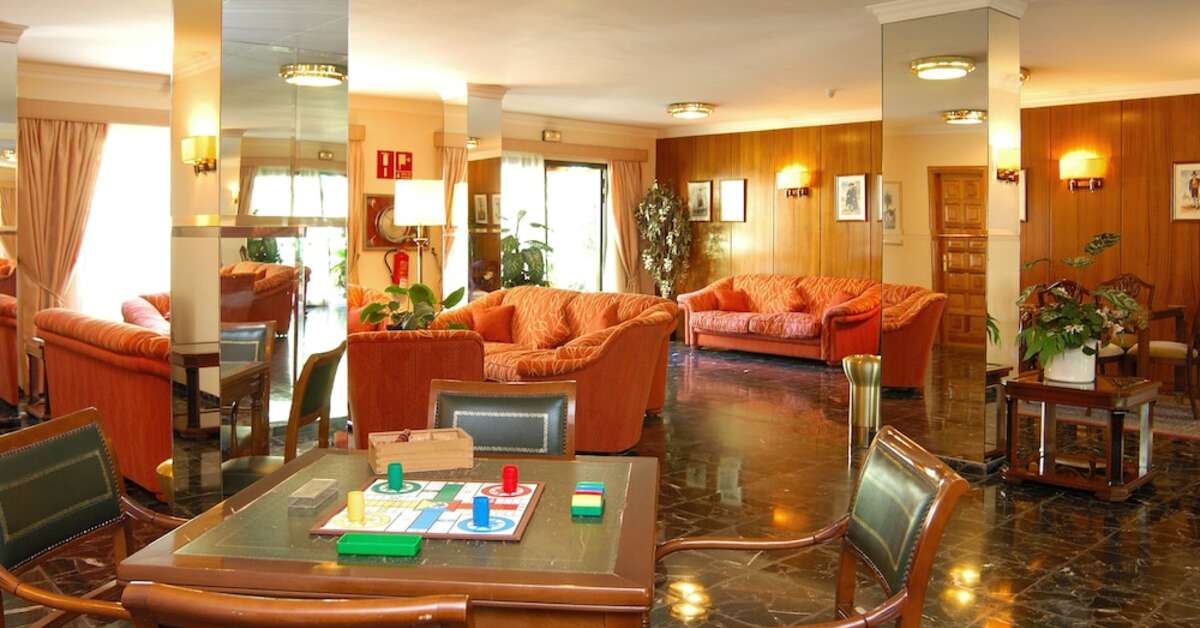 Een foto van het interieur van Hotel Don Manolito