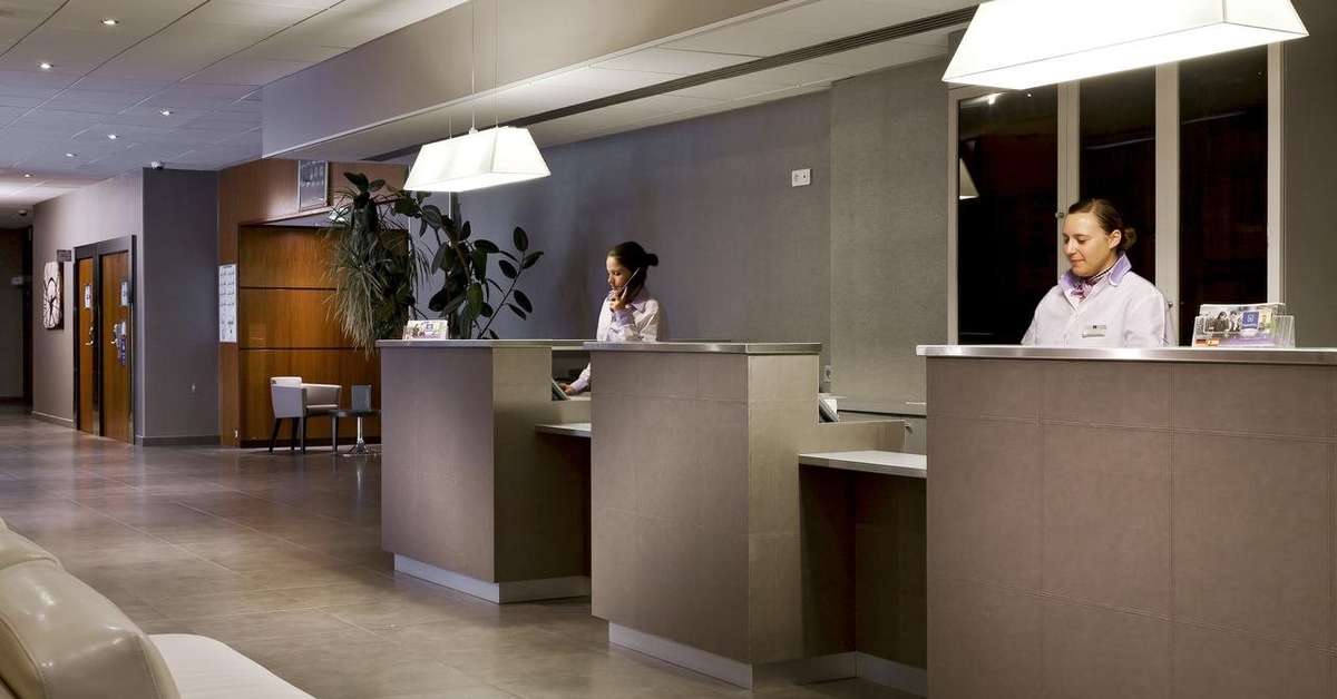 Een foto van het interieur van Timhotel Berthier Paris 17