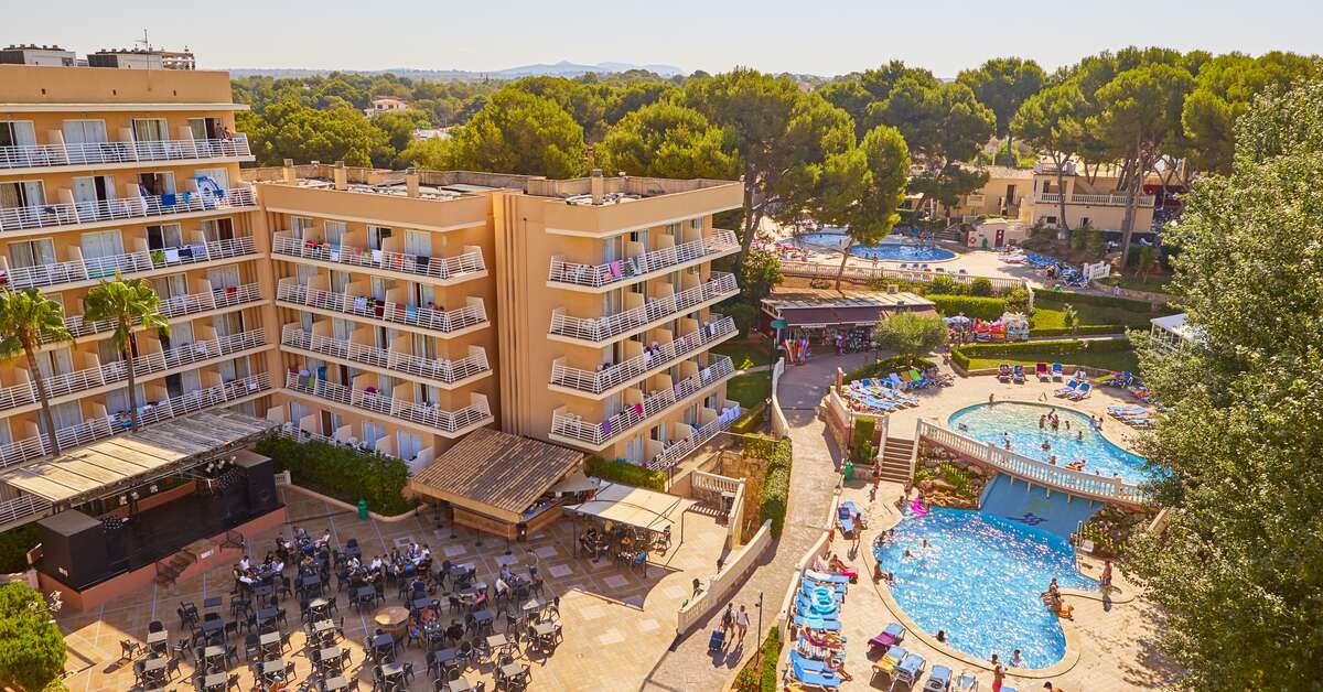 Een foto van het zwembad bij Palma Bay Club Resort & Annex