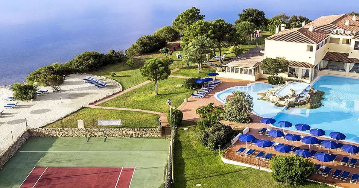 Ein Foto Colonna Hotel Du Golf
