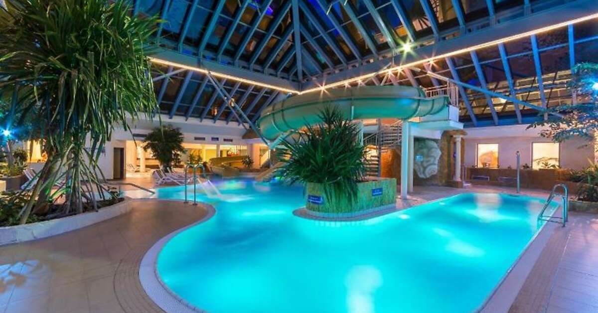 Een foto van het zwembad bij IFA Rugen Hotel & Vakantiepark