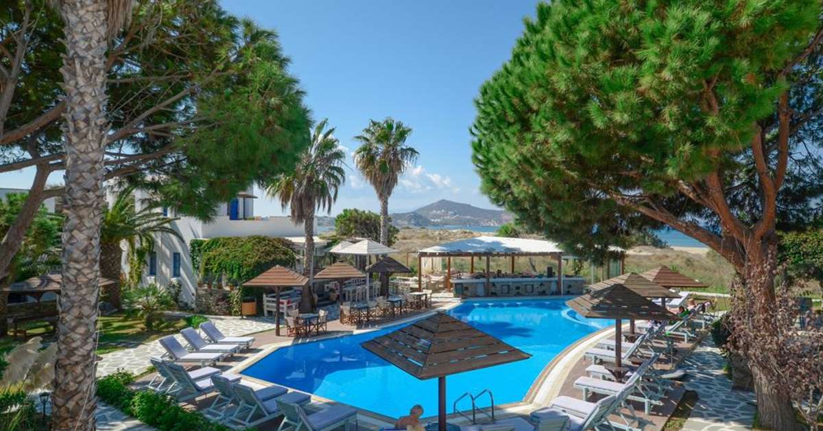 Een foto van het zwembad bij Alkyoni Beach Hotel