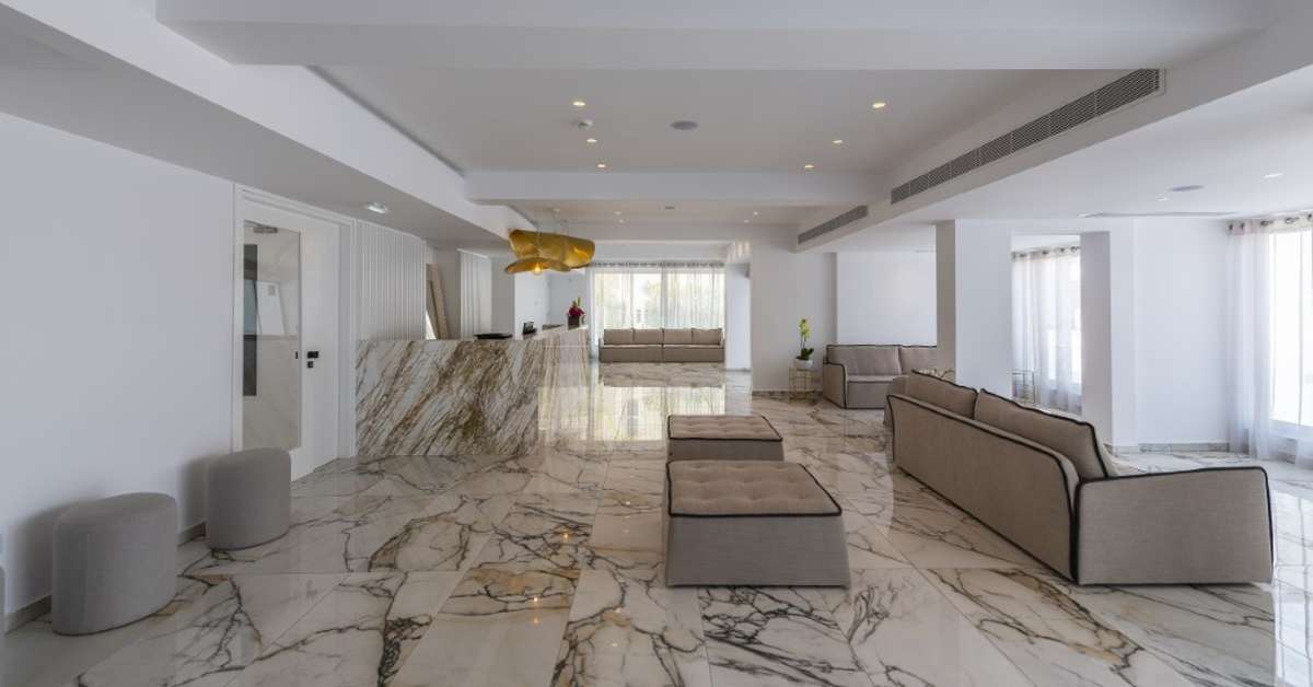Een foto van het interieur van Kokkinos Boutique Hotel