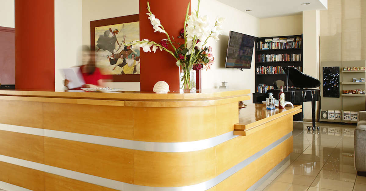 Een foto van het interieur van Asteris Hotel