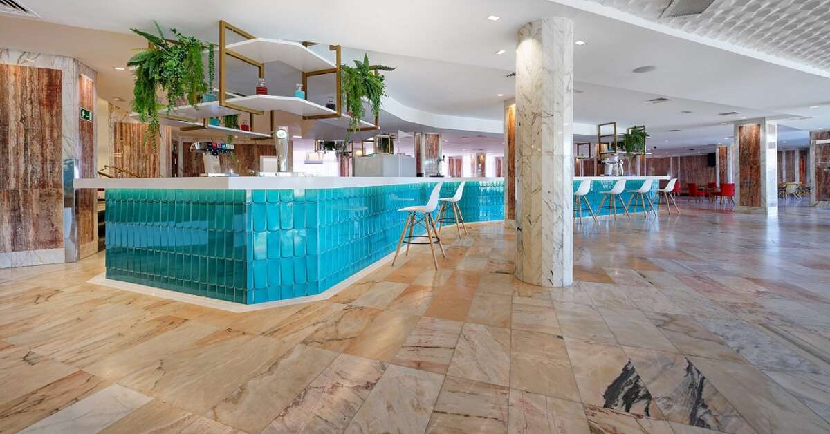Een foto van het interieur van Bull Eugenia Victoria & Spa