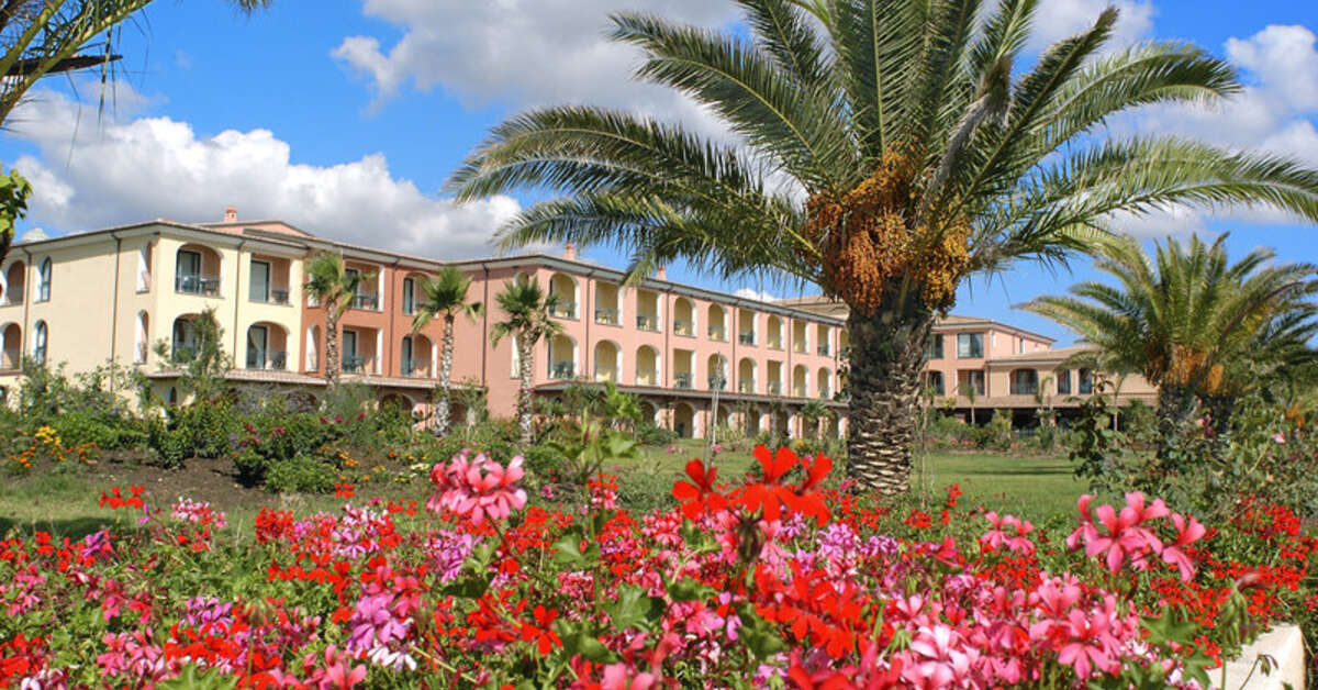 Een foto van de buitenkant van Club Hotel Marina Beach