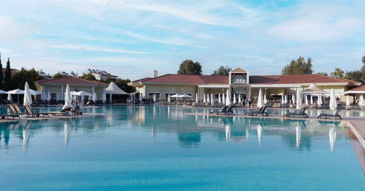Een foto van het zwembad bij Anadolu Hotels Didim Club