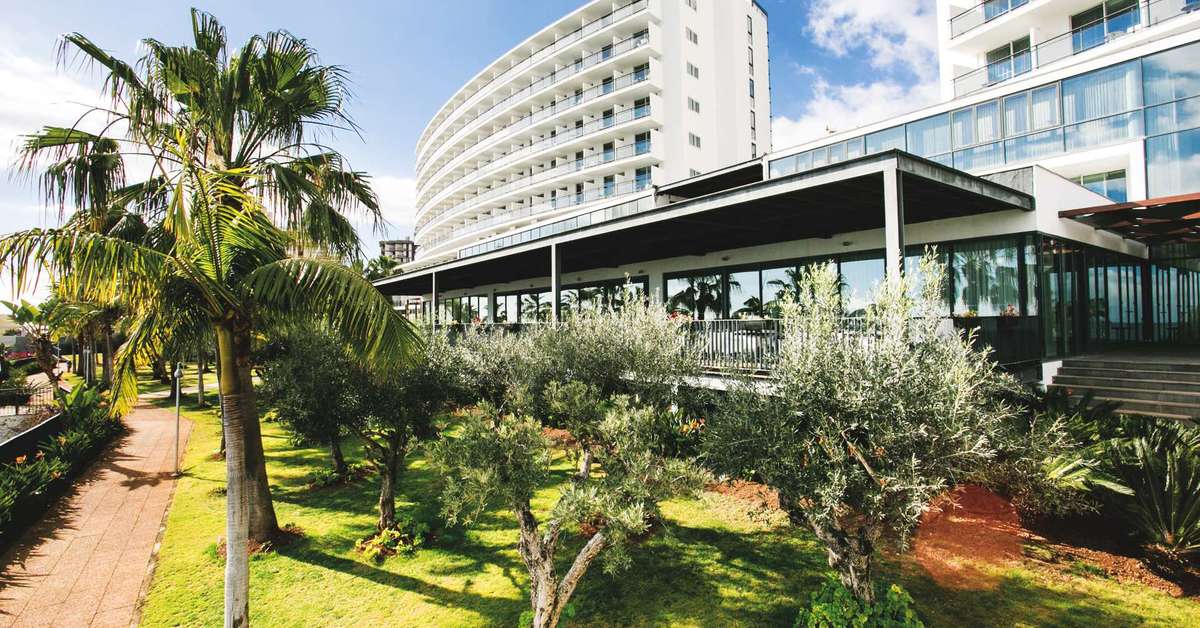 Een foto van de buitenkant van VidaMar Resort Madeira