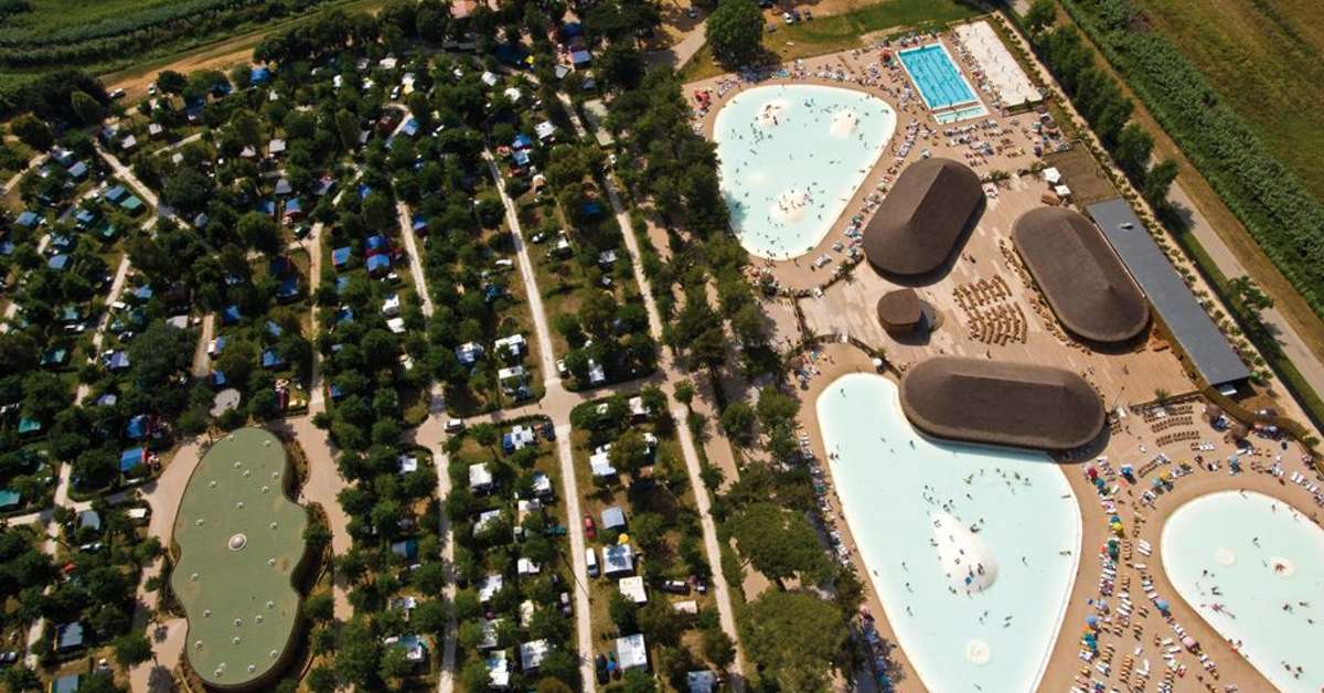 Een foto van het zwembad bij Camping Village Park Albatros