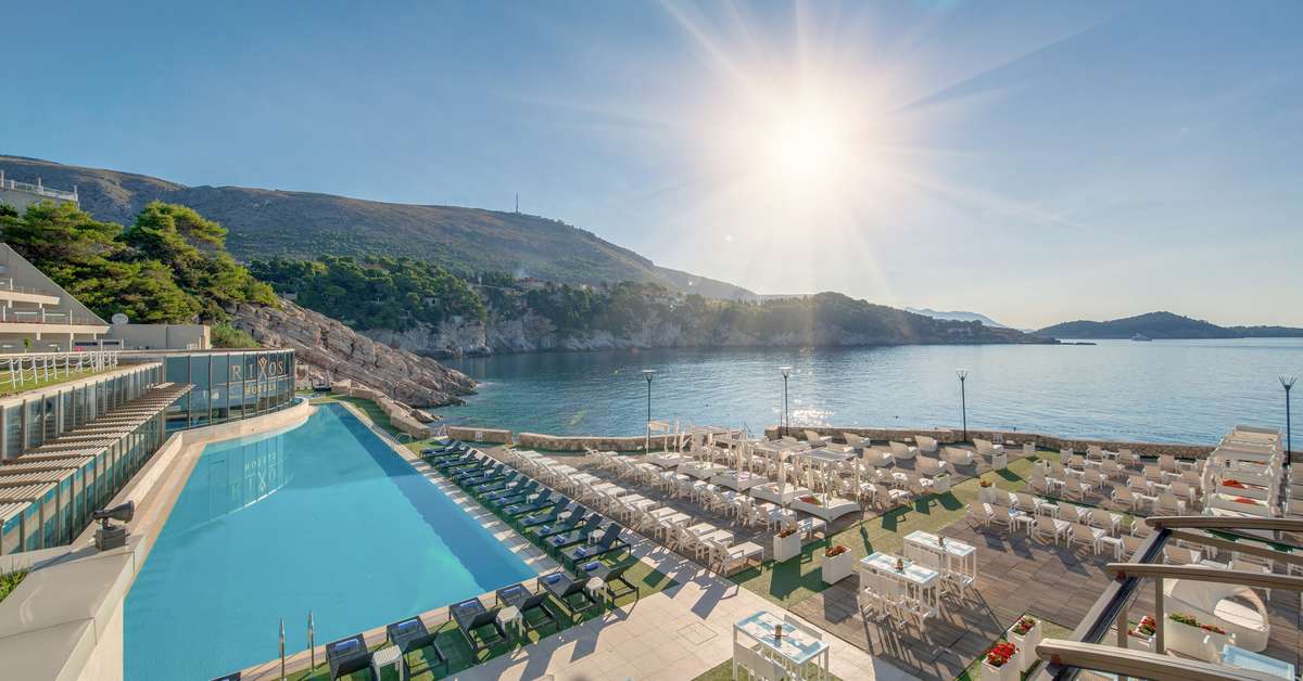 Een foto van het zwembad bij Rixos Premium Dubrovnik Hotel