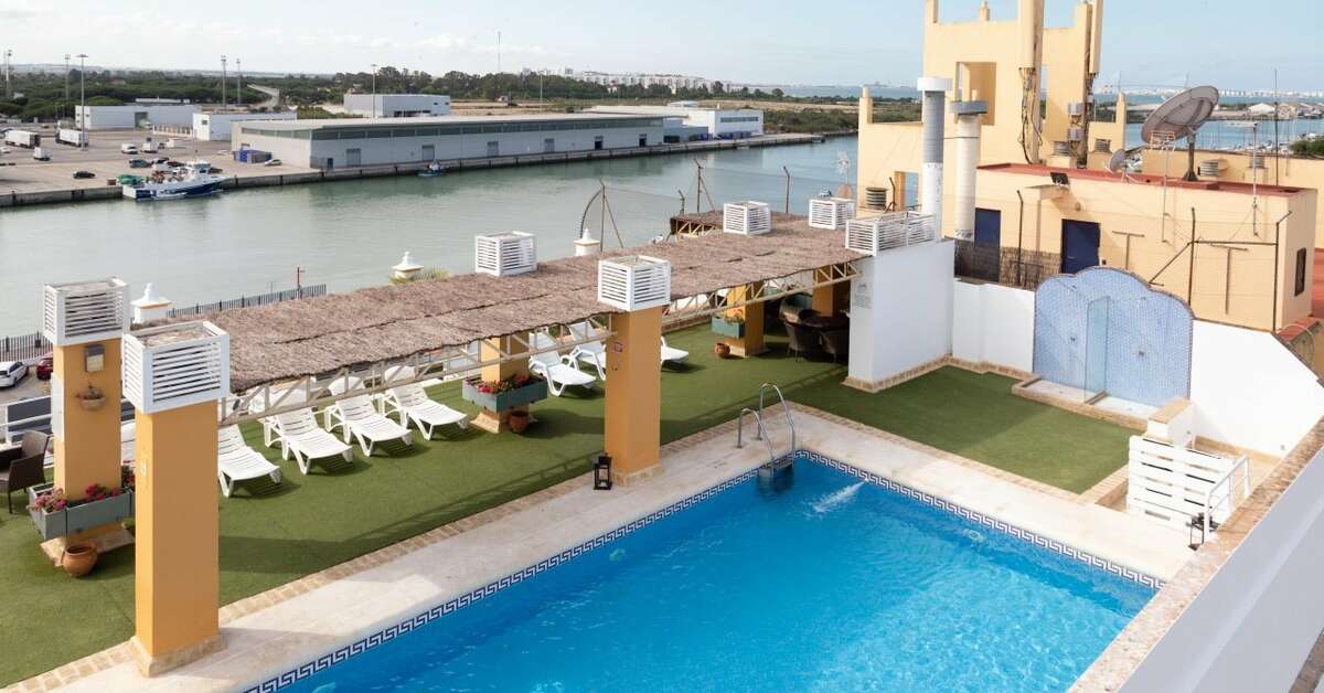 Een foto van het zwembad bij Soho Boutique Puerto