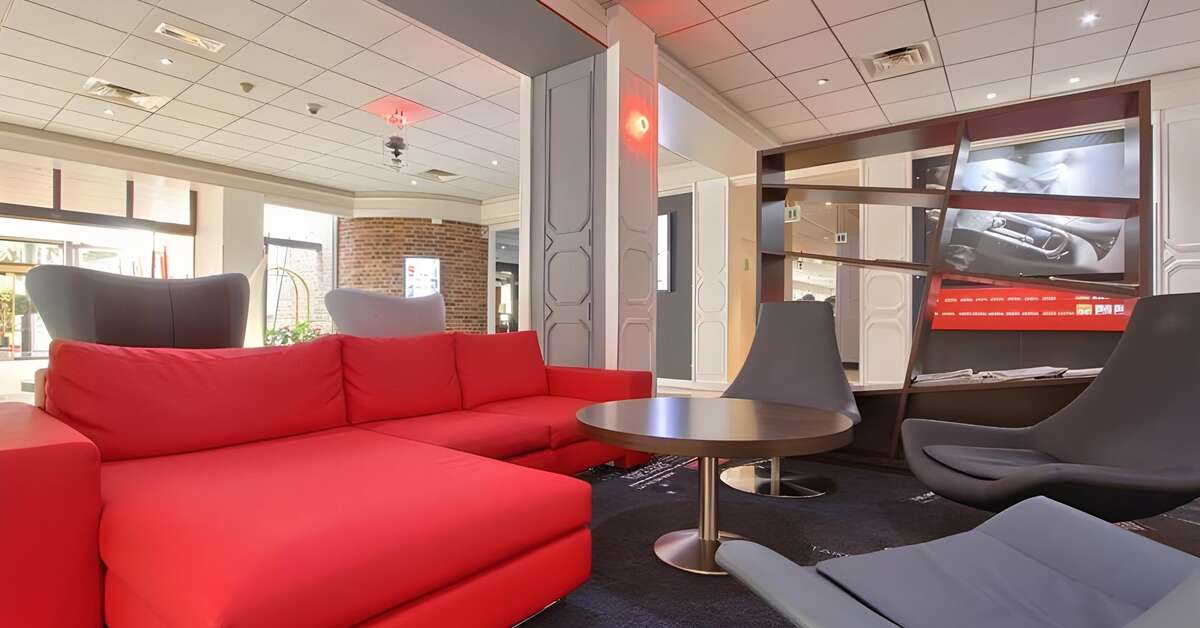 Een foto van het interieur van Best Western Hotel Paris CDG Airport