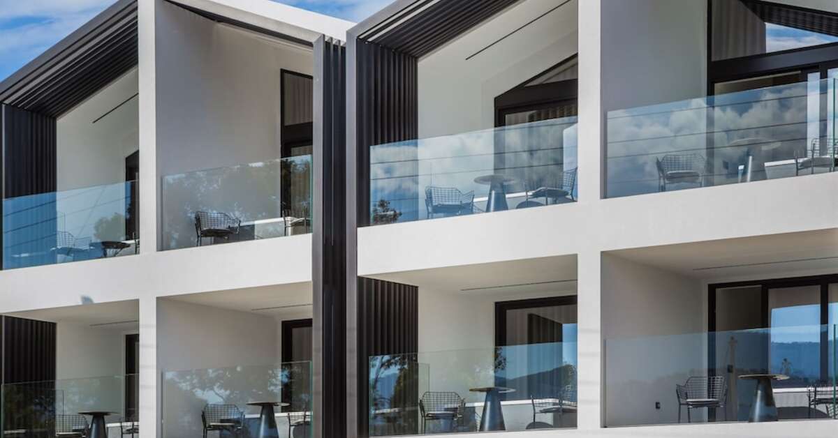 Een foto van de buitenkant van Canale Hotel & Suites