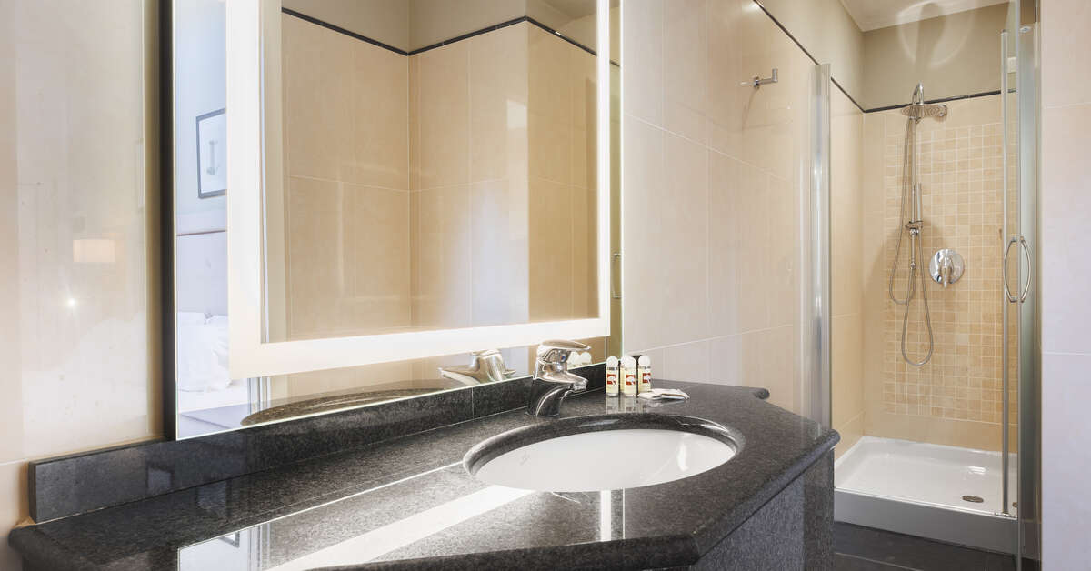 Een foto van Embassy Hotel