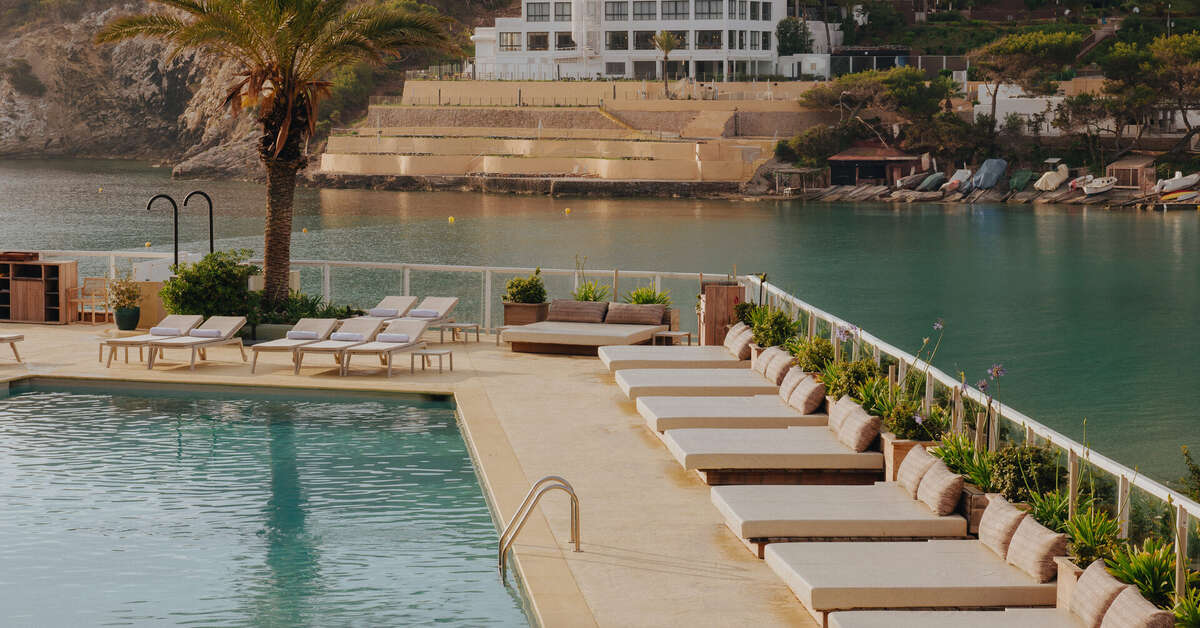 Een foto van het zwembad bij Hyde Ibiza